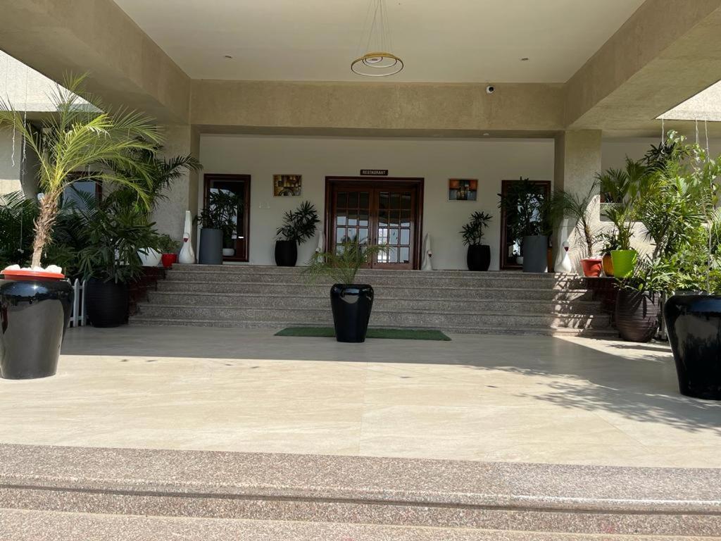 Hotel Eco Park Rewa Экстерьер фото